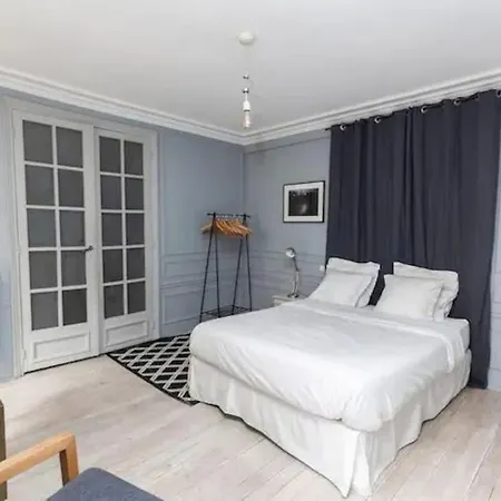 Saint-honoré Luxurious 2 Bedrooms 120m2