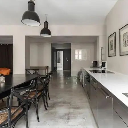 Saint-honoré Luxurious 2 Bedrooms 120m2 Appartamento